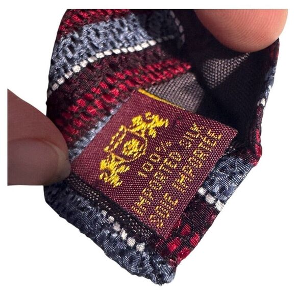 Fossil 100% Silk Geometric Pattern Peek A Boo travellers Lining Mens Neck Tie‎ - Picture 5 of 5